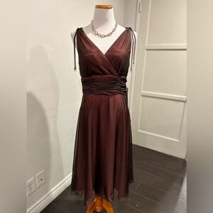 Patra NWT Size 10 Formal Sleeveless Fit to Flare MIDI Dress